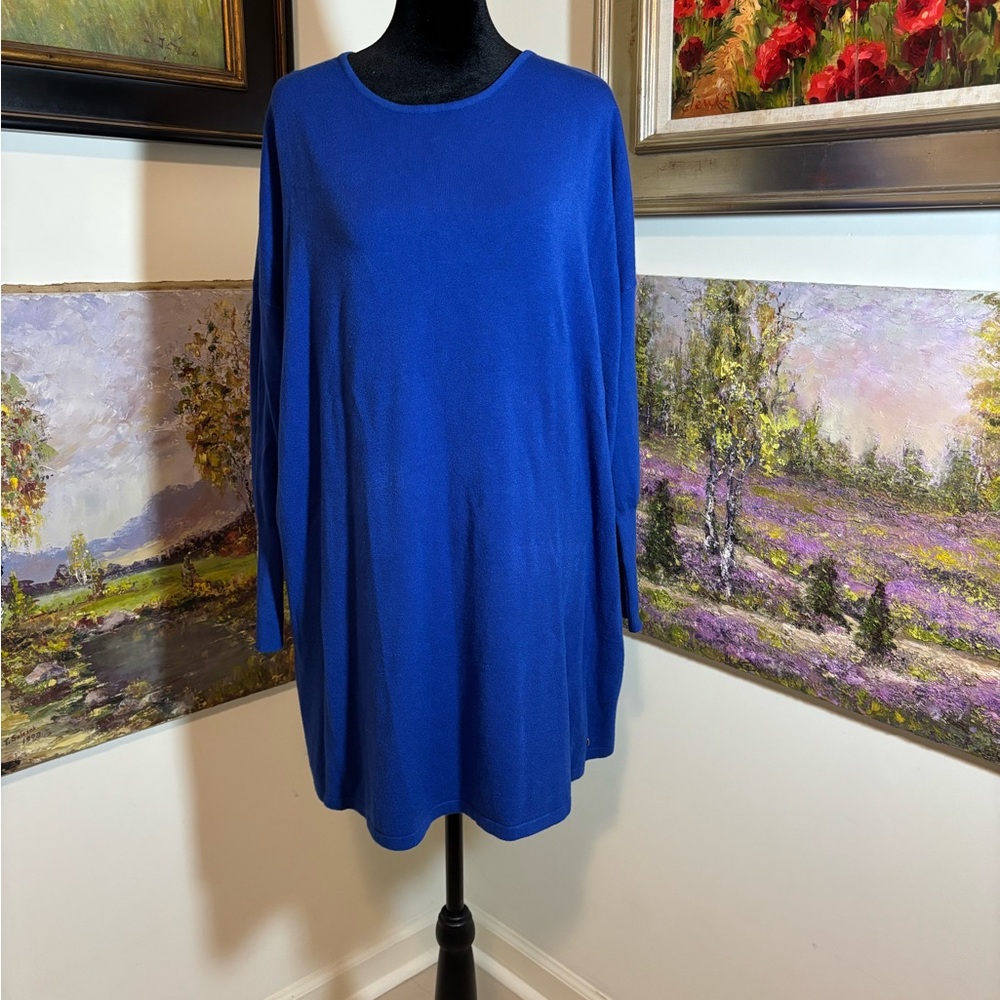 NWOT Oversized Vibrant Blue Long Sleeve Tunic size S/M